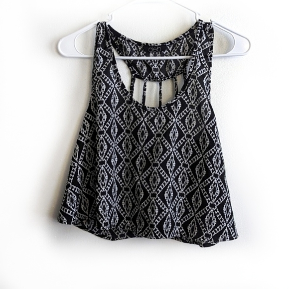 Deb Tops - Deb Flowy Cropped Top